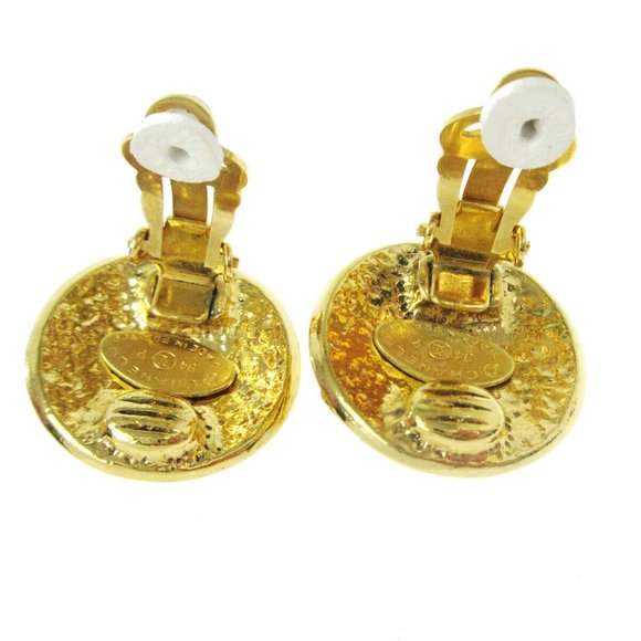 CHANEL CC Logos Button Motif Earrings Gold-Tone - Picture 3 of 4